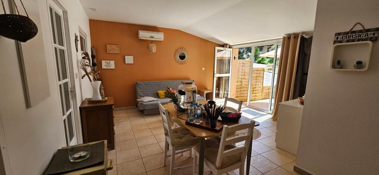 Appartement T2 Avec Piscine Aux Portes De La Plage De Cupabia 세라 디 페로 외부 사진